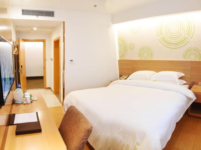 Greentree Inn Jiangxi Fuzhou Gandong Bridge Express Hotel エクステリア 写真
