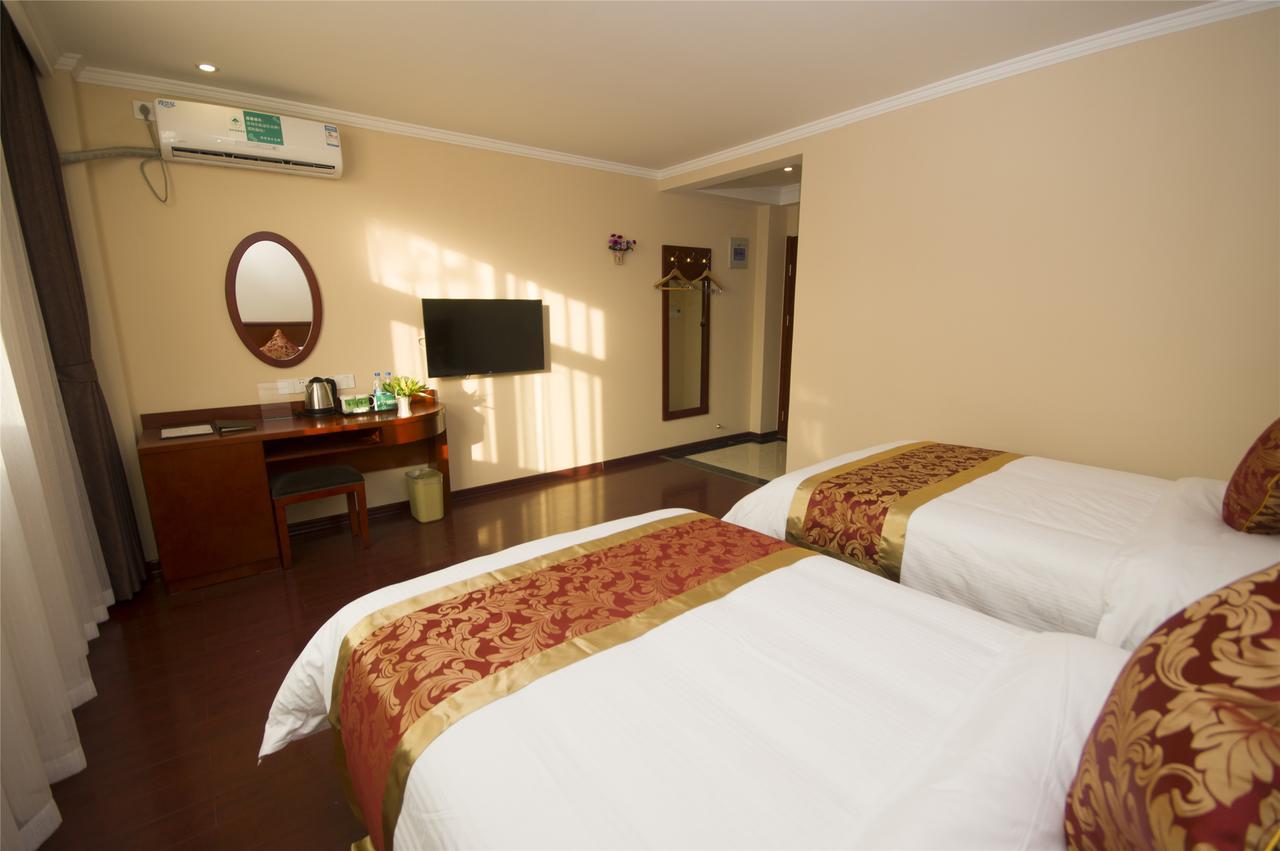 Greentree Inn Jiangxi Fuzhou Gandong Bridge Express Hotel エクステリア 写真