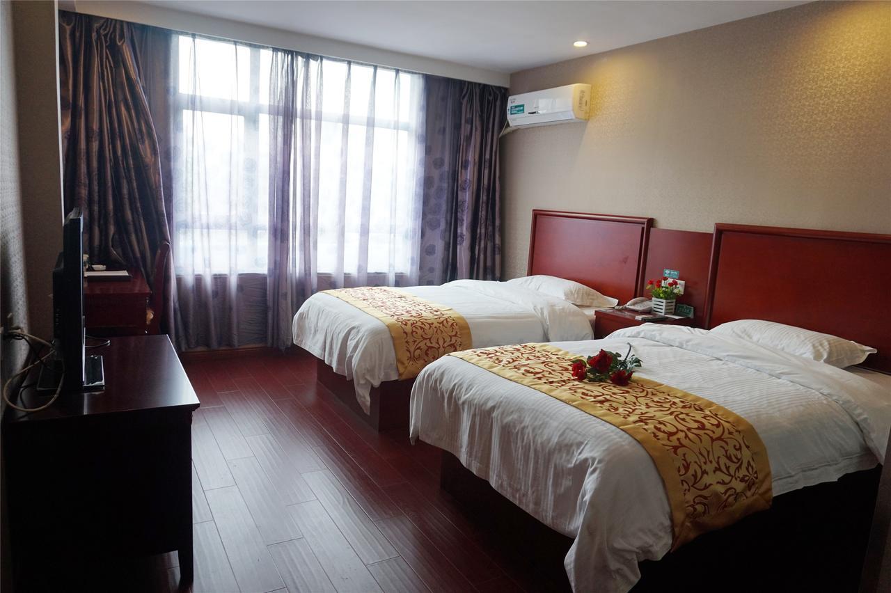 Greentree Inn Jiangxi Fuzhou Gandong Bridge Express Hotel エクステリア 写真