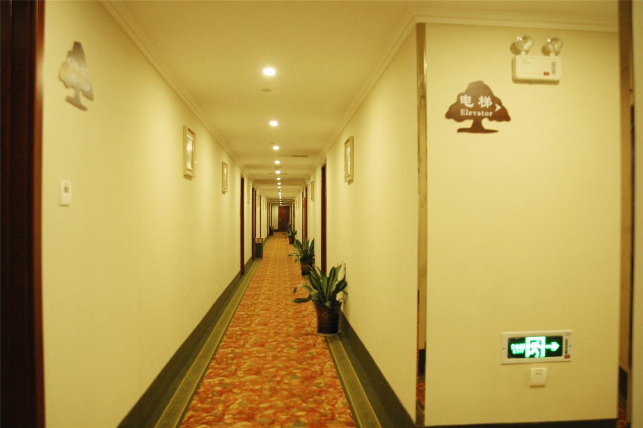 Greentree Inn Jiangxi Fuzhou Gandong Bridge Express Hotel エクステリア 写真