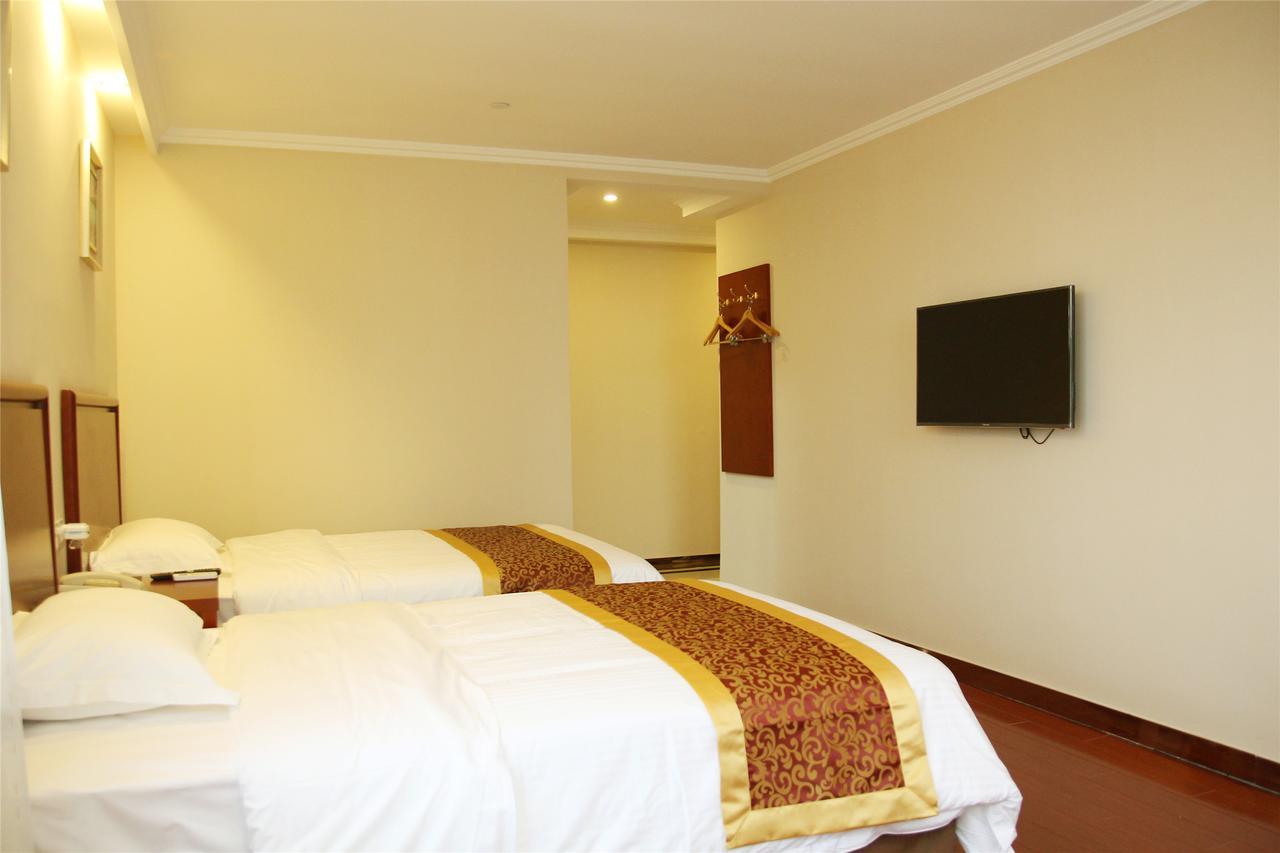 Greentree Inn Jiangxi Fuzhou Gandong Bridge Express Hotel エクステリア 写真